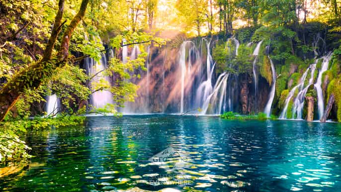 from zagreb plitvice lakes small group guided tour