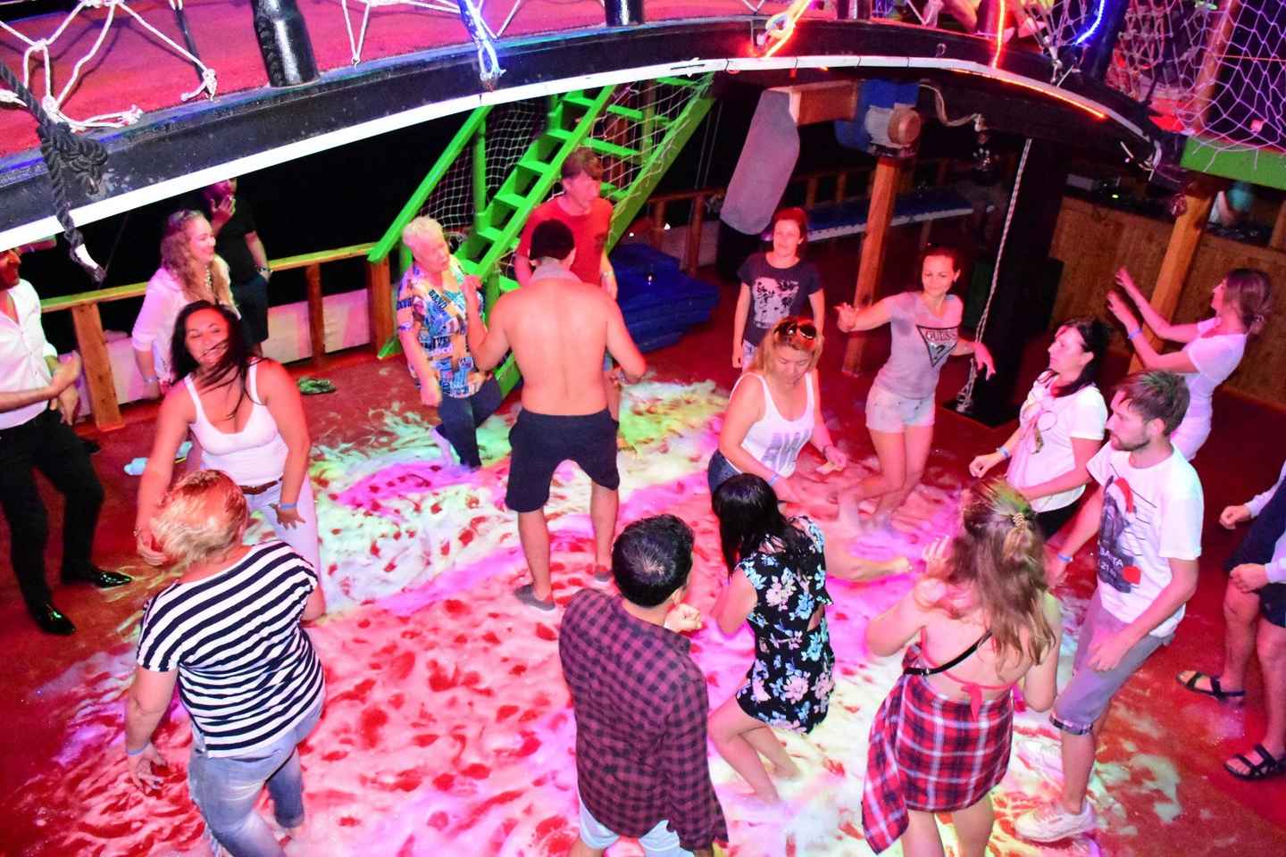 Marmaris: Pirate Cruise, Lunch, Soft Drinks, and Foam Party