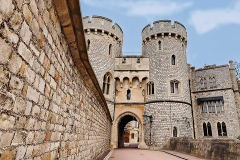 Depuis Londres : visite de Stonehenge et du château de Windsor avec entrée