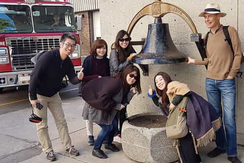 Calgary Downtown: 2-Hour Introductory Walking Tour