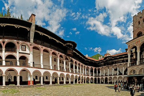 Desde Sofía: viaje autoguiado a monasterio de Rila y PlovdivExcursión autoguiada con transporte compartido