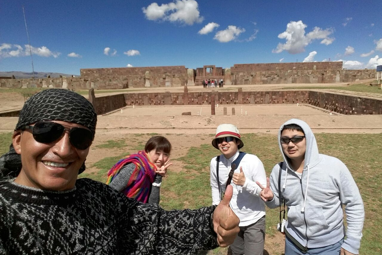 From La Paz: Tiwanaku and Lake Titicaca One-Day Tour