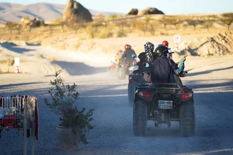 Cappadoce : 2 heures de safari en quad au coucher du soleil avec transfert à l'hôtel