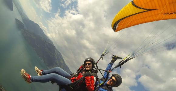 Stans: Tandem Paragliding Flight with Swiss Alps Views