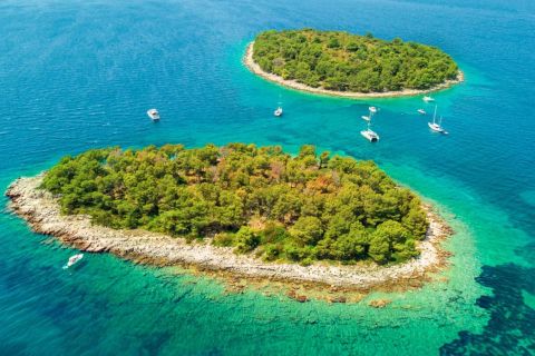 Vanuit Split: Halve dagtour Trogir en Blue Lagoon