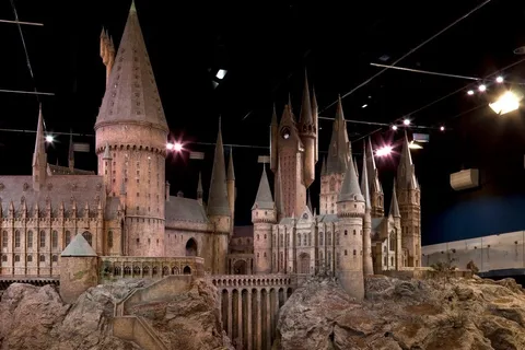 London: Warner Bros. Studio Tour with Hotel Pickup