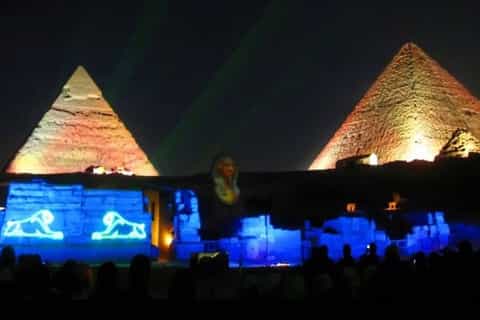 Kair: dźwięki i światła na piramidach w Gizie z transferami