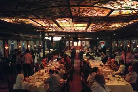 Cairo: Dinner Cruise on the Nile River with Entertainment