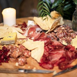 Sydney: Urban Winery Wine Tasting Tour with Cheese Platter