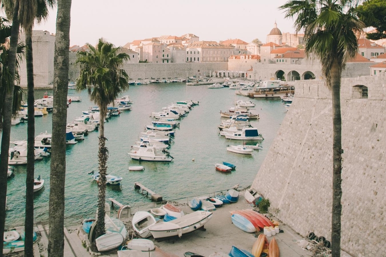 Dubrovnik: Unbegrenztes 4G Internet in der EU mit Pocket WiFi6-Tage Pocket Wi-Fi 4G/Unlimited für EU