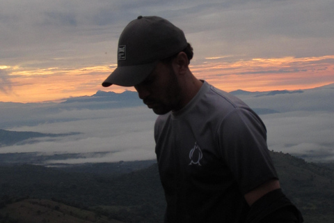 Santa Ana: wędrówka po wulkanie San Marcelino z lokalnym przewodnikiem.