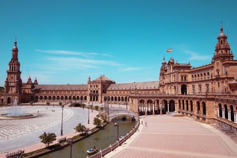 Seville: Unlimited 4G Internet in Spain with Pocket WiFi 7-Day Pocket Wi-Fi 4G/Unlimited for Spain