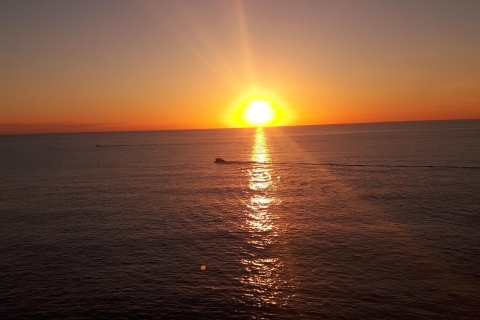 Ab Gozo: Private Bootsfahrt bei Sonnenuntergang