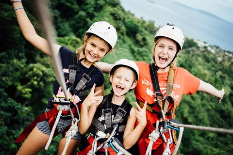 Zipline dans la jungle de Vanuatu