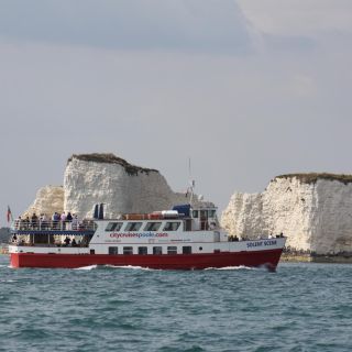 From Poole: Round-trip Jurassic Coastal Cruise to Swanage