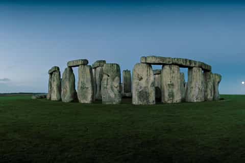 From London: Windsor Castle, Bath, and Stonehenge Day Trip