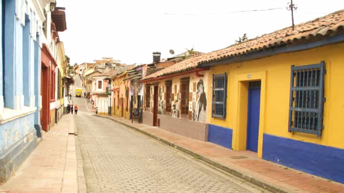 bogotá private candelaria walking tour with gold museum