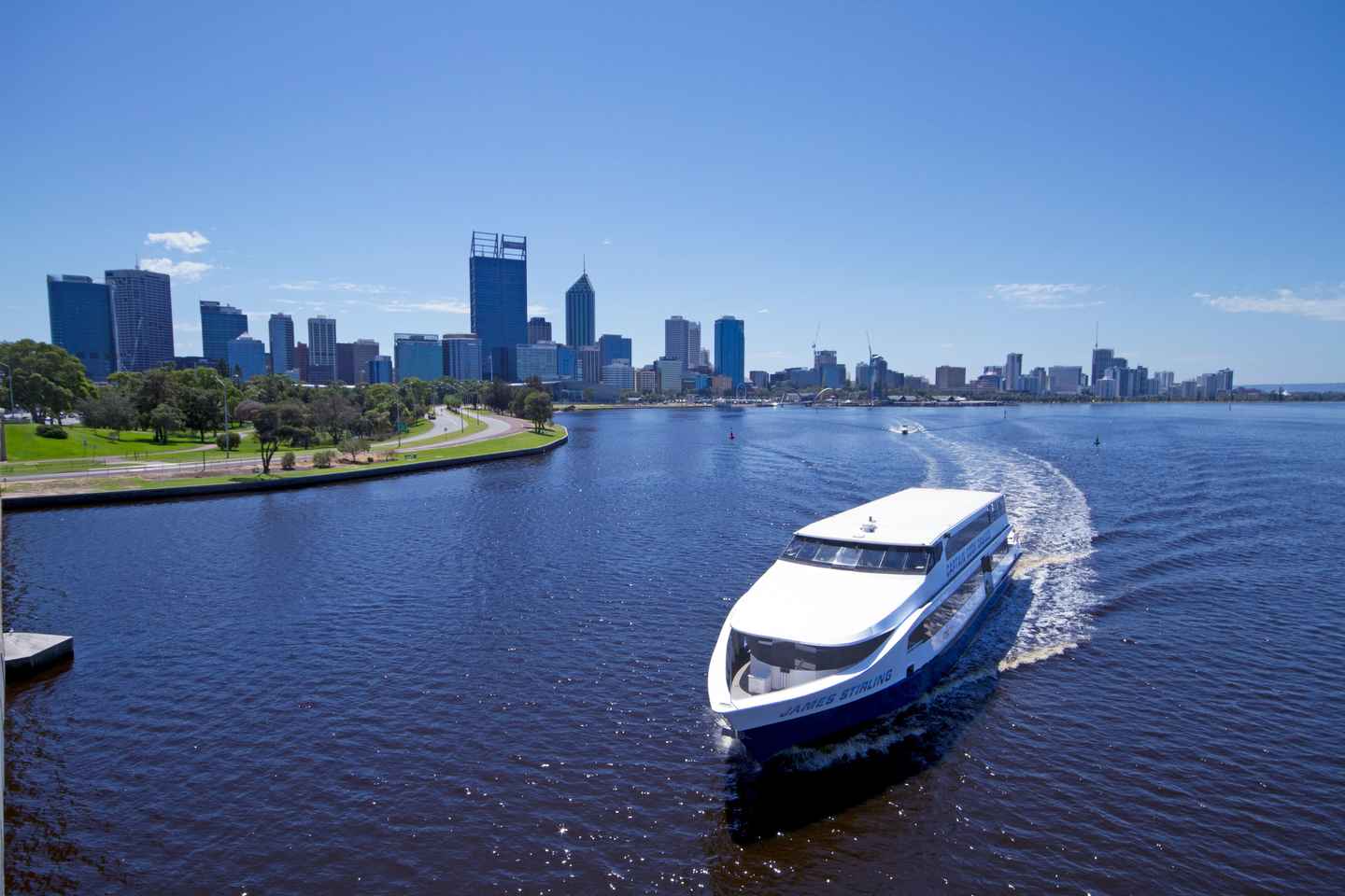 Swan River: Round-Trip Cruise from Perth or Fremantle - From Perth