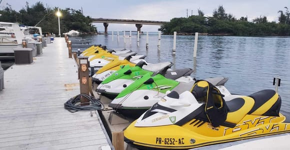 Puerto Rico: Guided East Coast Jet Ski Tour to Isla Verde