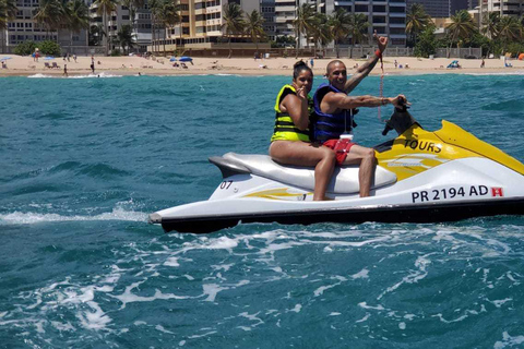 Puerto Rico : Excursion guidée en jet-ski sur la côte est jusqu'à Isla VerdeCaroline: visite guidée en jet ski de la côte est à Isla Verde