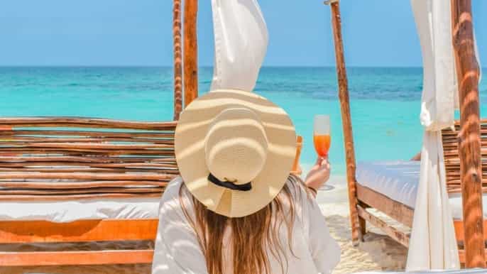 cartagena beach club day in playa blanca