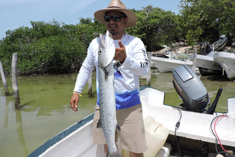 Cancun: Barracuda Fishing Experience Standard Option