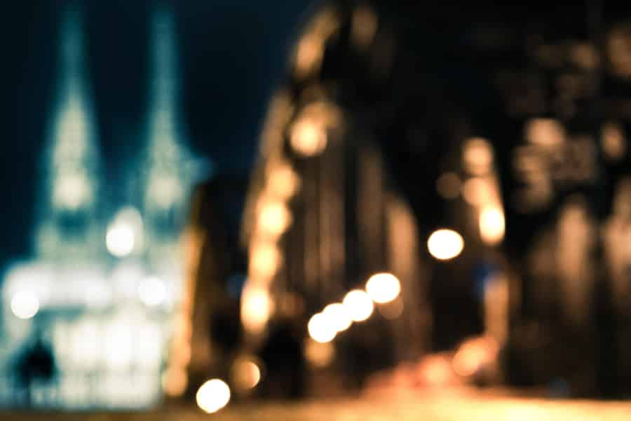 Nachtwächerführung mit Fackel durch Köln. Foto: GetYourGuide