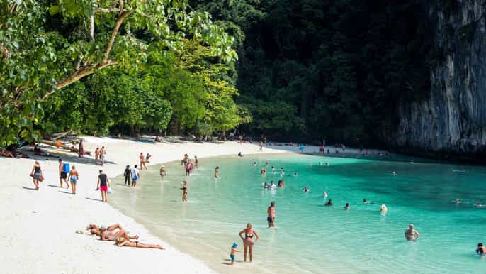 krabi halfday hong island tour by premium speedboat