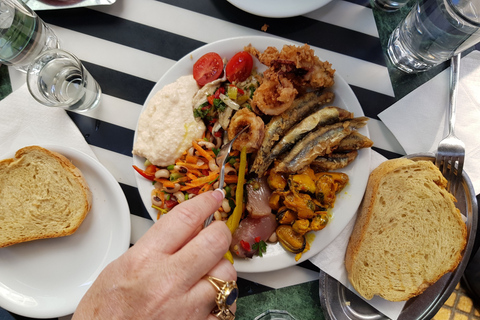 Atenas: o tour clássico de degustação de comidapasseio em alemão