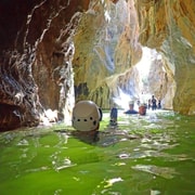 Ab Marbella: Geführtes Canyoning-Abenteuer auf dem Guadalmina