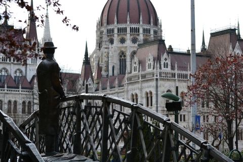 Budapest: recorrido histórico a pie de 3 horas por el centro de PestRecorrido histórico a pie privado de 3 horas por el centro de Pest