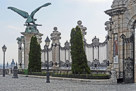 Budapest: Guided Buda Castle History Tour Private Group
