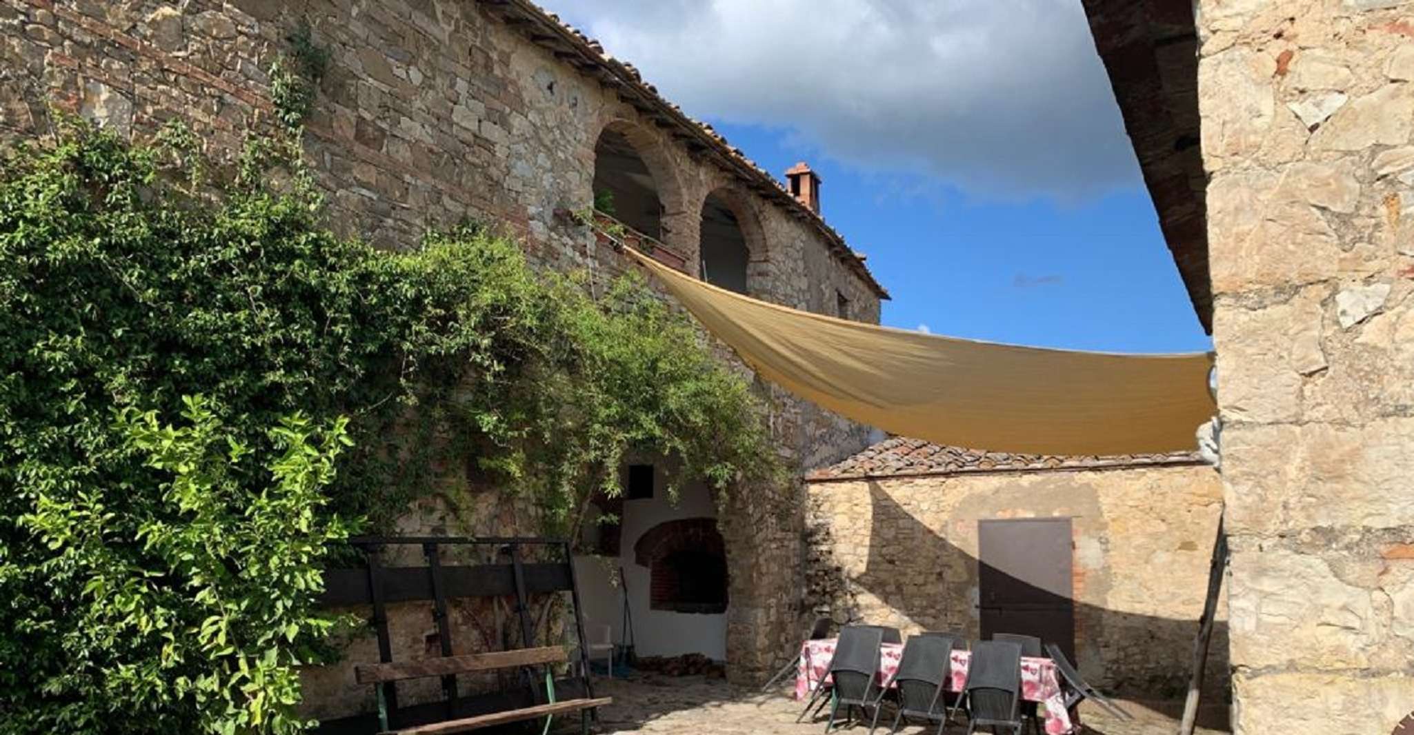 Siena, Small Group Cooking Class in Chianti Farmhouse - Housity