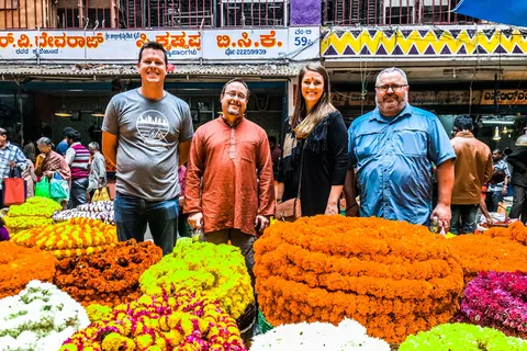 Bangalore: Walking Tour of Fort, Palaces, and Market