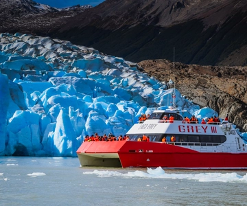 Torres del Paine: 3-Hour Scenic Boat Tour to Grey Glacier