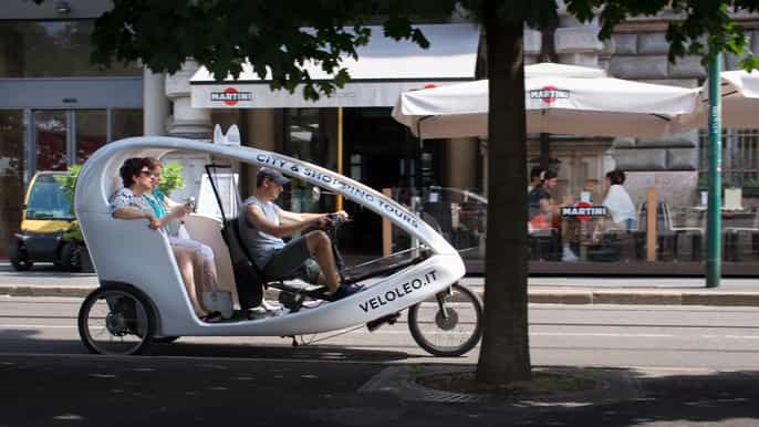 milan 1hour sightseeing tour by rickshaw