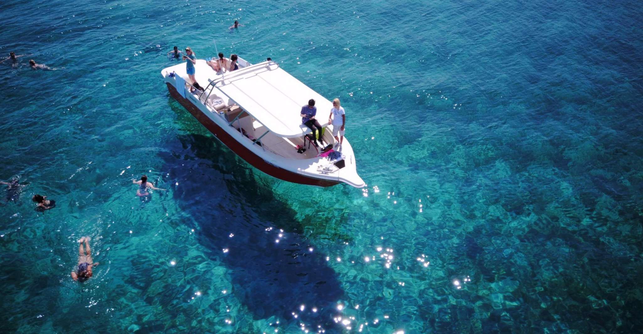 Da Hvar, Vis Island e Blue Cave Molegeboat Tour - Housity