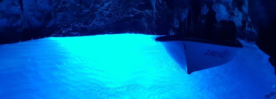 Z Hvaru: Blue Cave, Vis i Pakleni Speedboat Tour