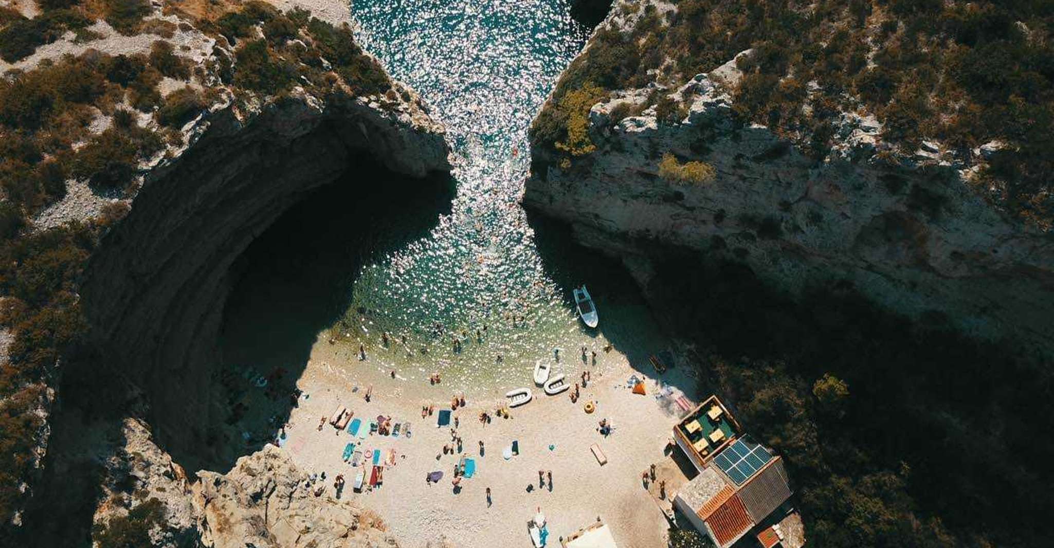 Da Hvar, Vis Island e Blue Cave Molegeboat Tour - Housity