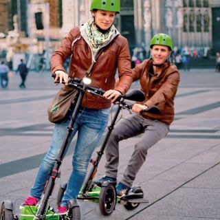 Cologne: Guided E-Scooter Tour