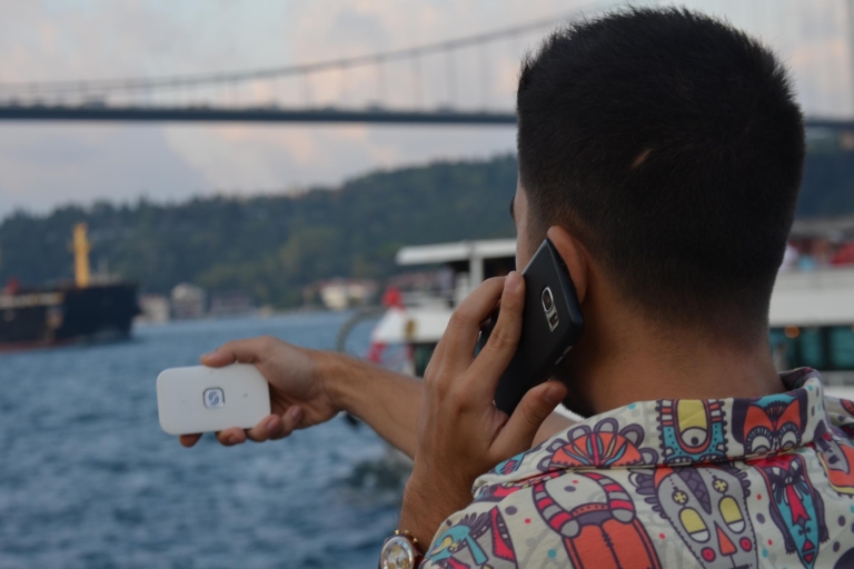Istanbul: Unbegrenztes 4G Internet mit Pocket WLAN − Türkei6-Tages-Pocket-WLAN mit 4G-/Unbegrenztem Internet