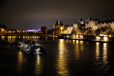 París: Crucero turístico de Nochevieja con champán