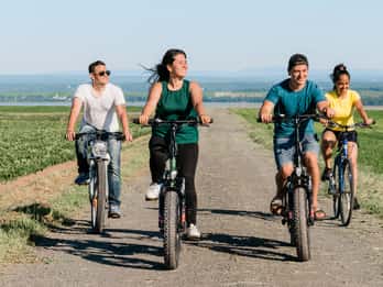Île d'Orléans: Verkostung von Speisen und kulturelle E-Bike-Tour Île d'Orléans: Verkostung von Speisen und kulturelle E-Bike-Tour