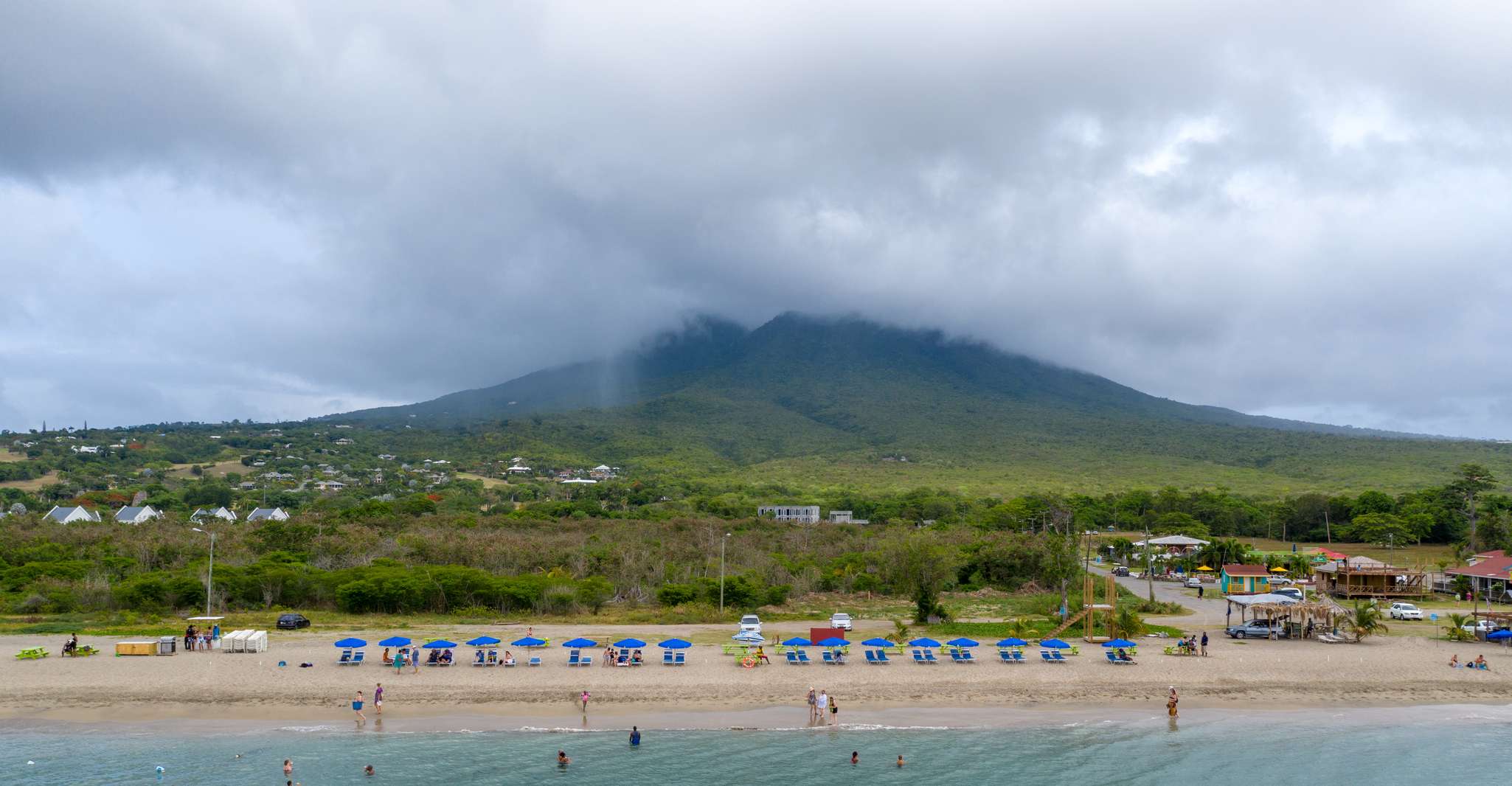 Saint-Kitts-et-Nevis Escapade à la plage de Pinney en bateau - Hizvo