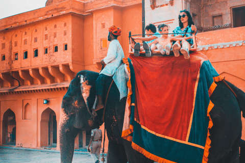 Jaipur: Amber Fort en Shopping Tour met gids en AC auto