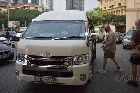 Colombo: Layover City Tour with Airport Pickup and Drop Off