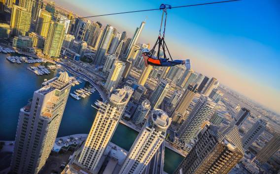 Dubai: Fahrt mit der Zip Line über die Marina