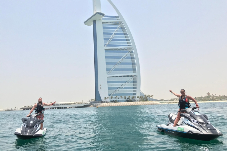 Dubaï : tour en jetski de 30 minBurj al-Arab : balade de 30 min en jet-ski