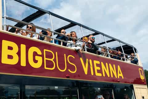 Vienna: Hop-On Hop-Off Sightseeing Bus Tour & Cruise Option