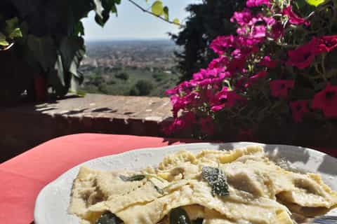 buggiano handmade pasta making class in 16th century villa
